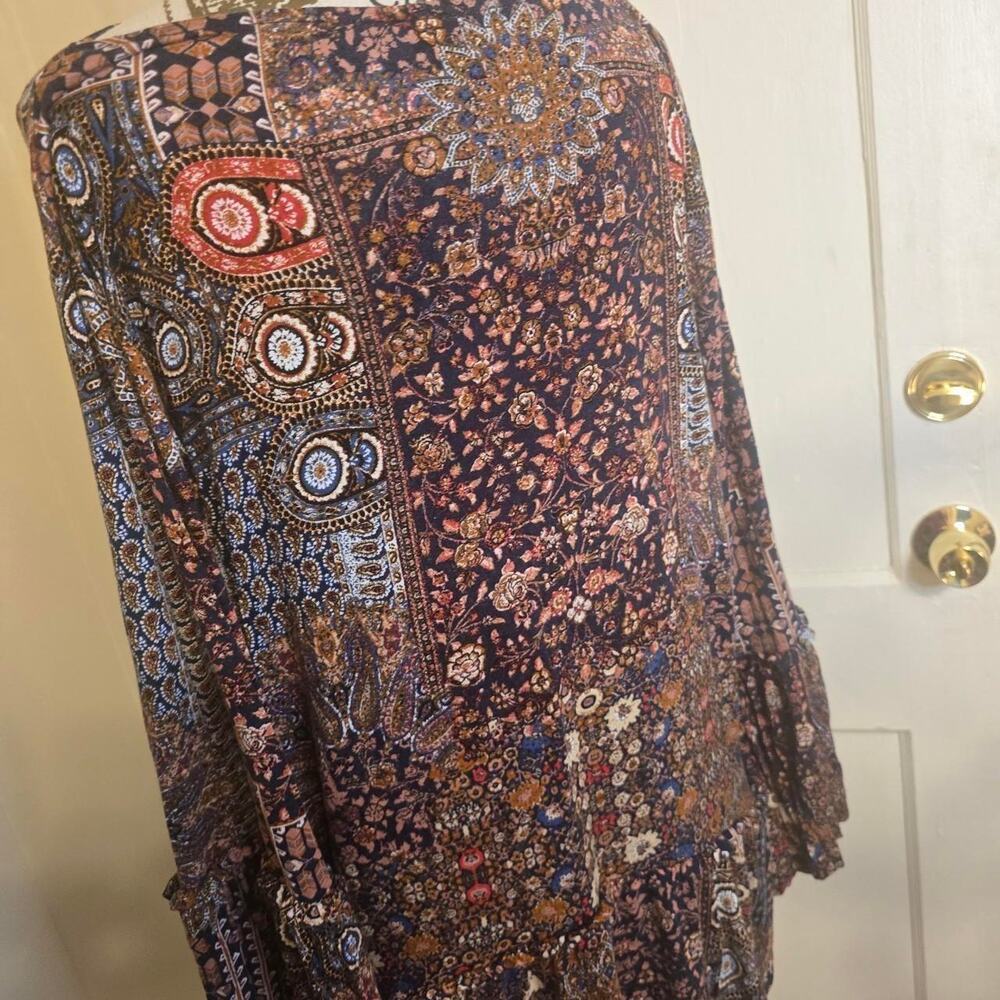 Artesia Boho Lace Panel Top XL – Bell Sleeve Statement Blouse - Picture 4 of 7